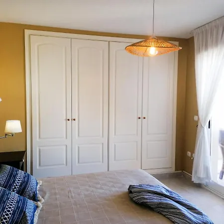 Edificio Apolo Xvi Apartment *